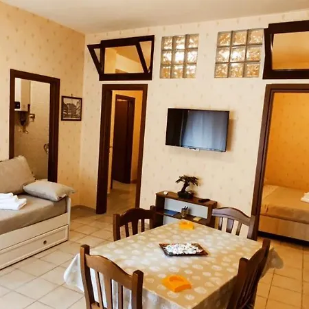 Casa Dinastia Borbone - Centro Storico * Naples