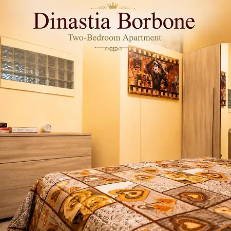 Casa Dinastia Borbone - Centro Storico נאפולי