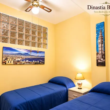 Casa Dinastia Borbone - Centro Storico נאפולי