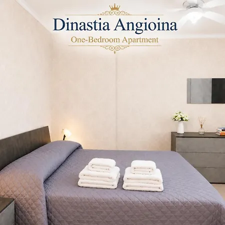 Casa Dinastia Borbone - Centro Storico דירה