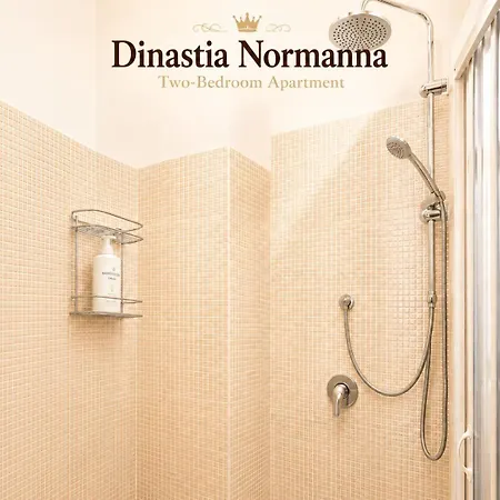 Casa Dinastia Borbone - Centro Storico * נאפולי